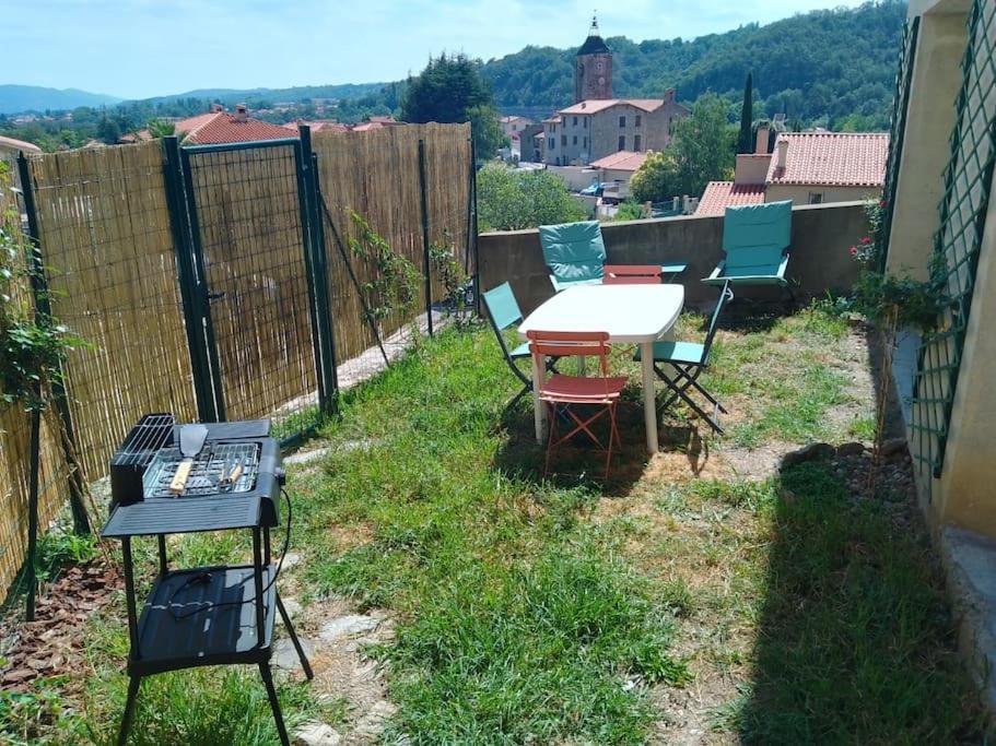 Maison 4 Pers Avec Jardin Au Pied Des Montagnes Ria 외부 사진