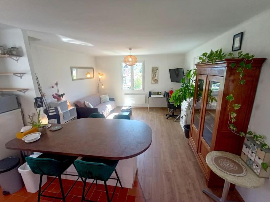 Maison 4 Pers Avec Jardin Au Pied Des Montagnes Ria 외부 사진
