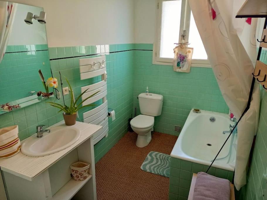 Maison 4 Pers Avec Jardin Au Pied Des Montagnes Ria 외부 사진